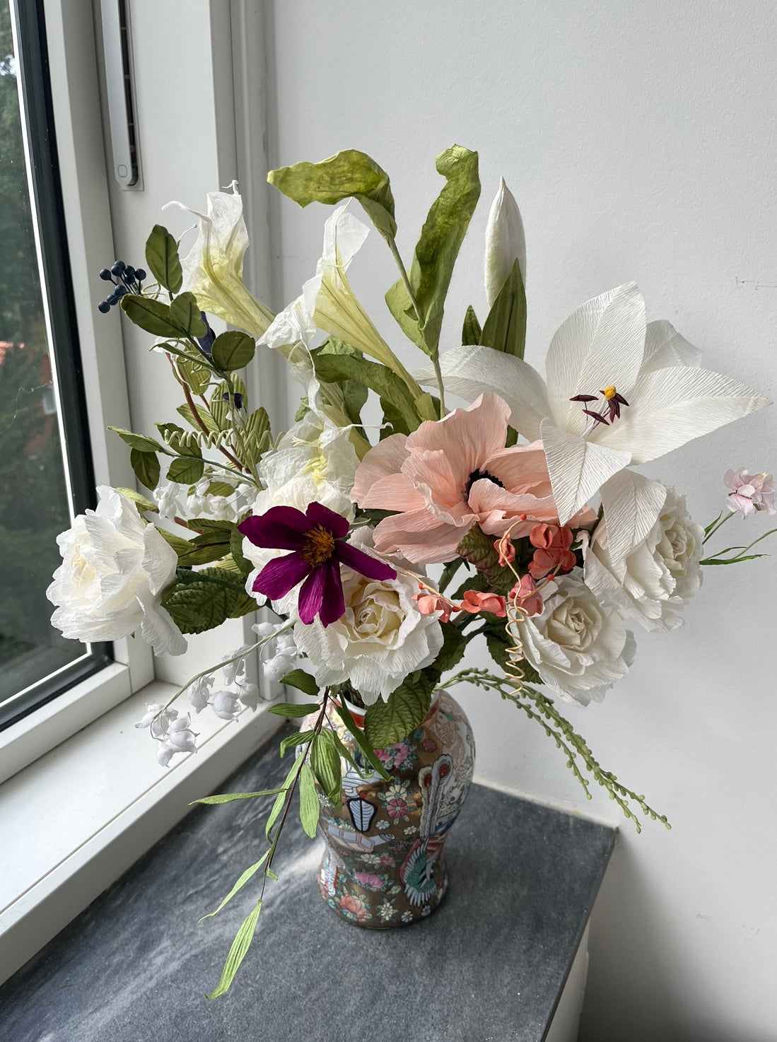 evighedsbuket af papirblomster